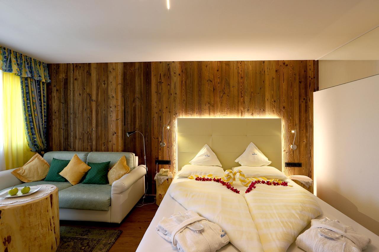 Hotel Kristall Falzes Ngoại thất bức ảnh