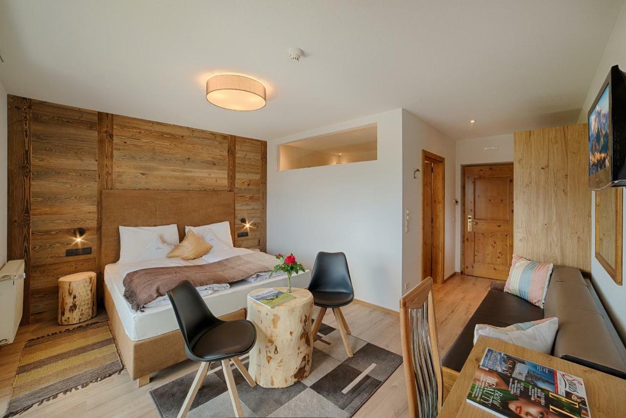 Hotel Kristall Falzes Ngoại thất bức ảnh
