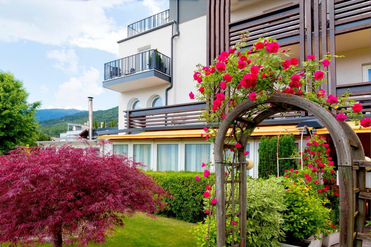 Hotel Kristall Falzes Ngoại thất bức ảnh